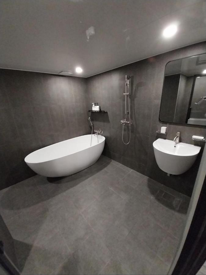 Hotel Stay Inn Сеул Экстерьер фото