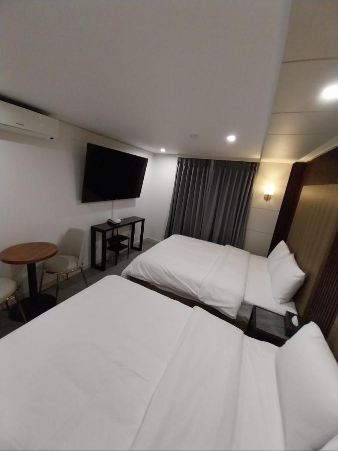 Hotel Stay Inn Сеул Экстерьер фото
