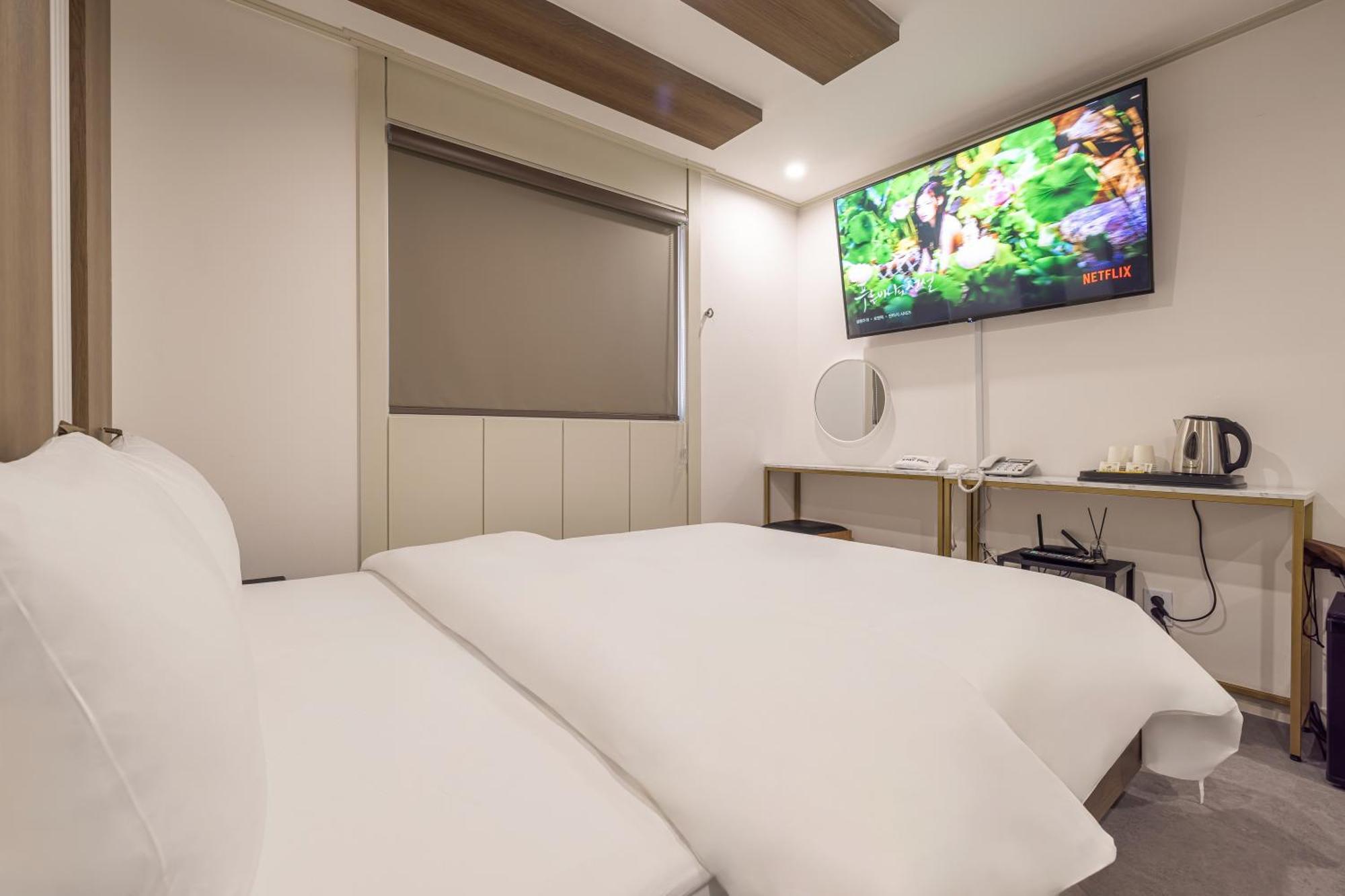 Hotel Stay Inn Сеул Экстерьер фото