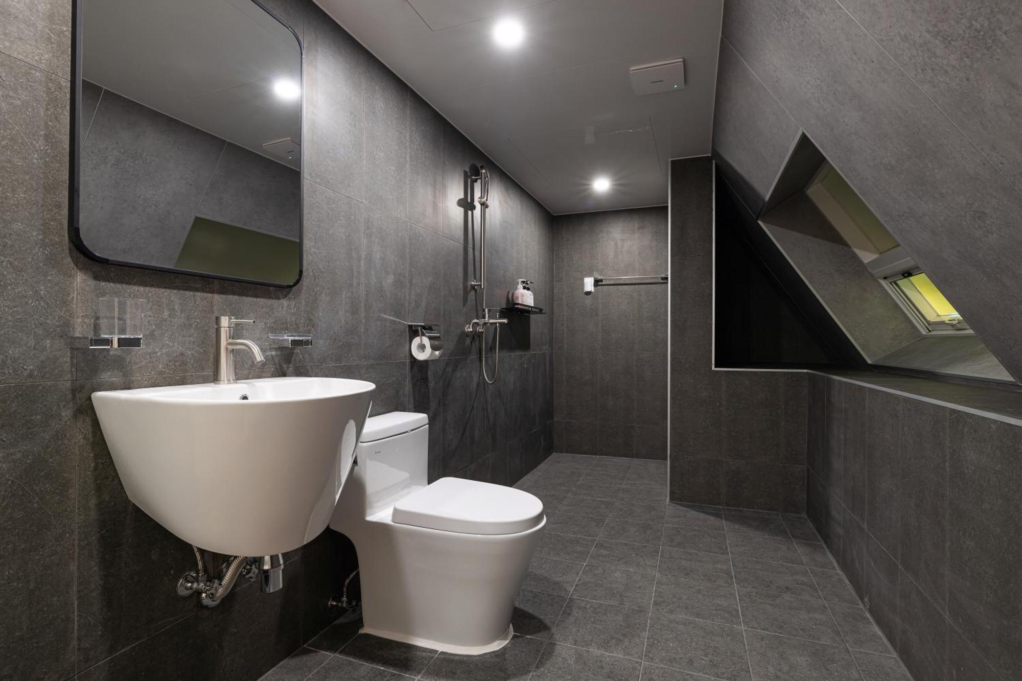 Hotel Stay Inn Сеул Экстерьер фото